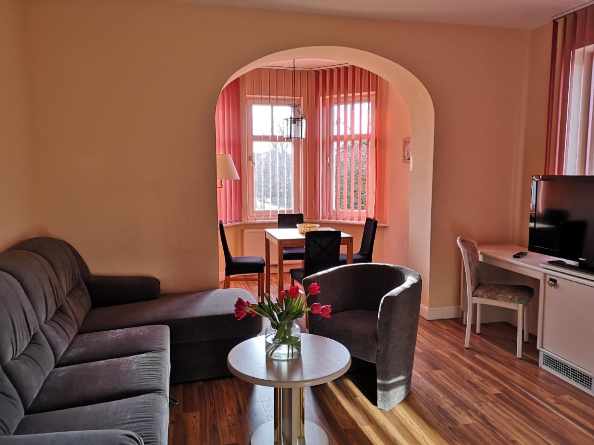 Schlechters Feriendomizil Apartment Zinnowitz Exterior foto
