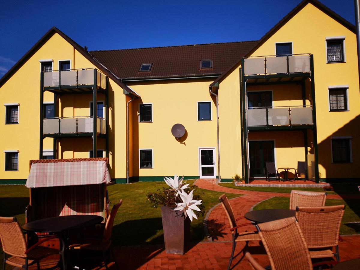 Schlechters Feriendomizil Apartment Zinnowitz Exterior foto