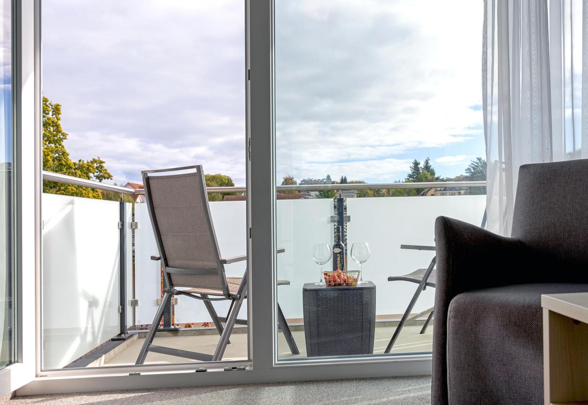Schlechters Feriendomizil Apartment Zinnowitz Exterior foto